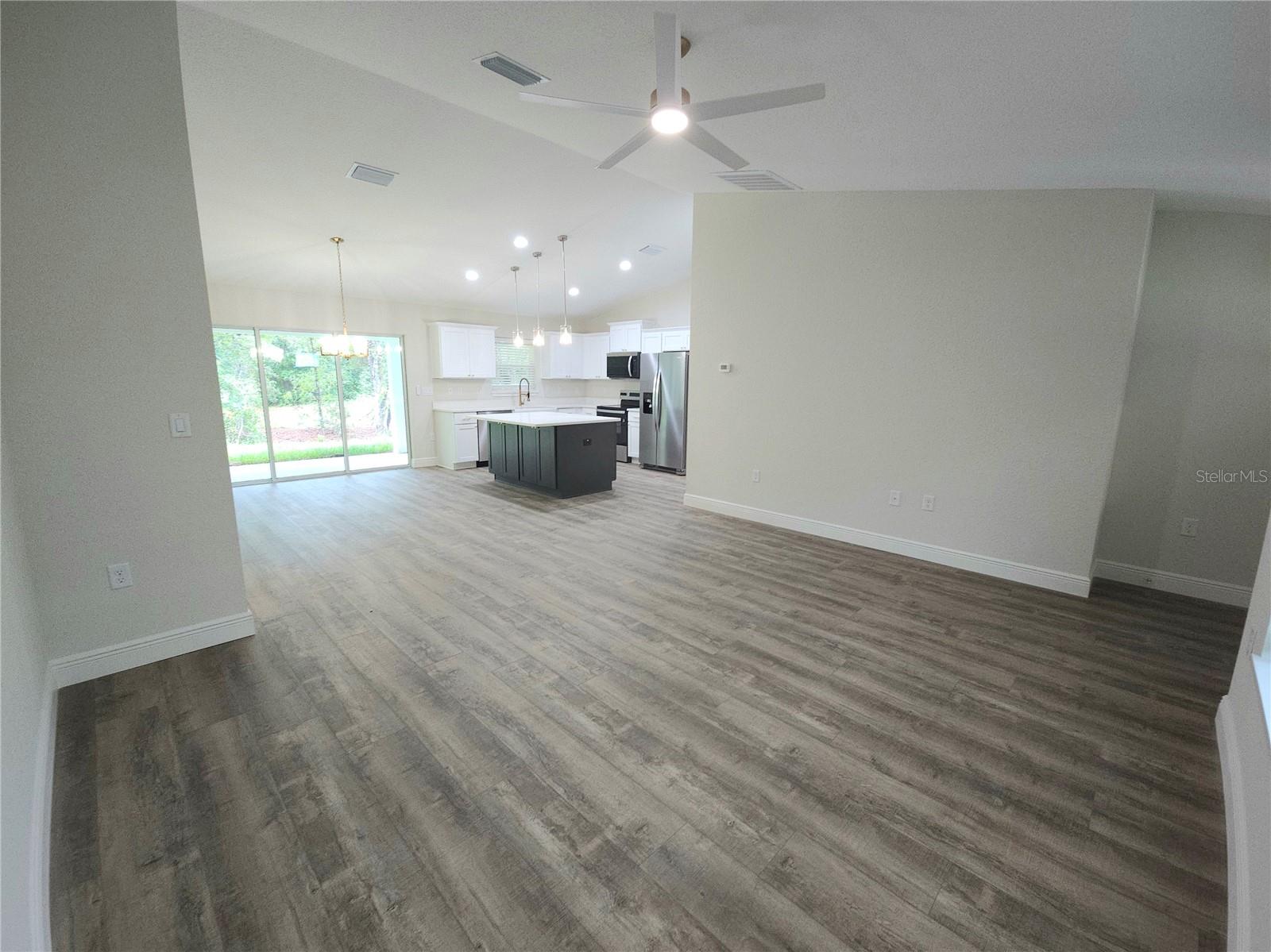 Image 13 of 14 For 9547 Sandree Drive