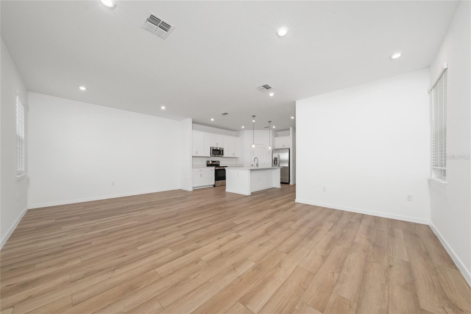 Image 5 of 25 For 5638 Stockade Boulevard