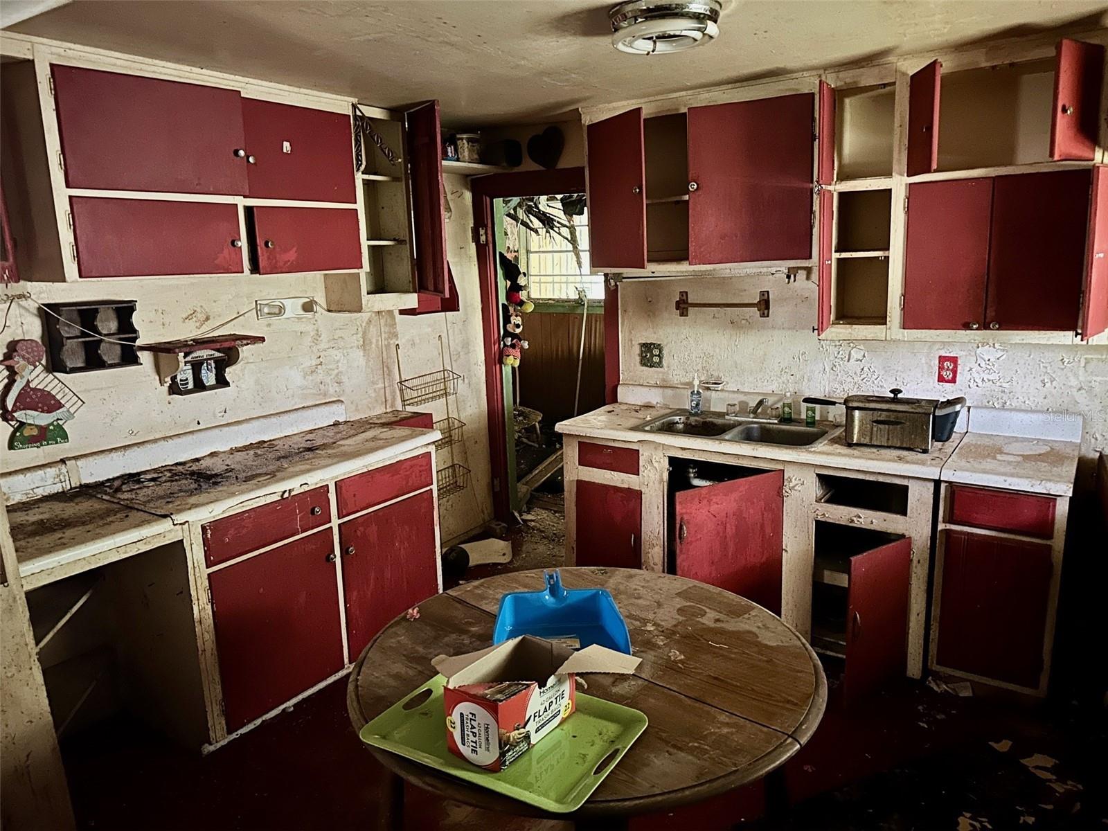 Image 5 of 9 For 622 8th Street