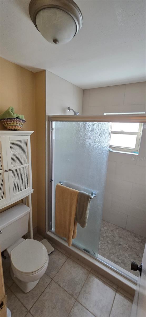 Image 16 of 21 For 11231 Scenic View Lane