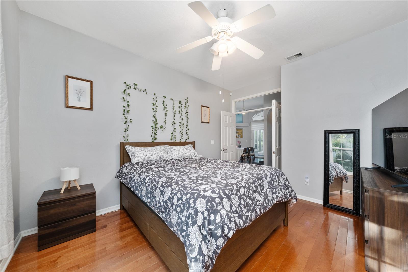 Image 30 of 51 For 7657 Mount Carmel Drive