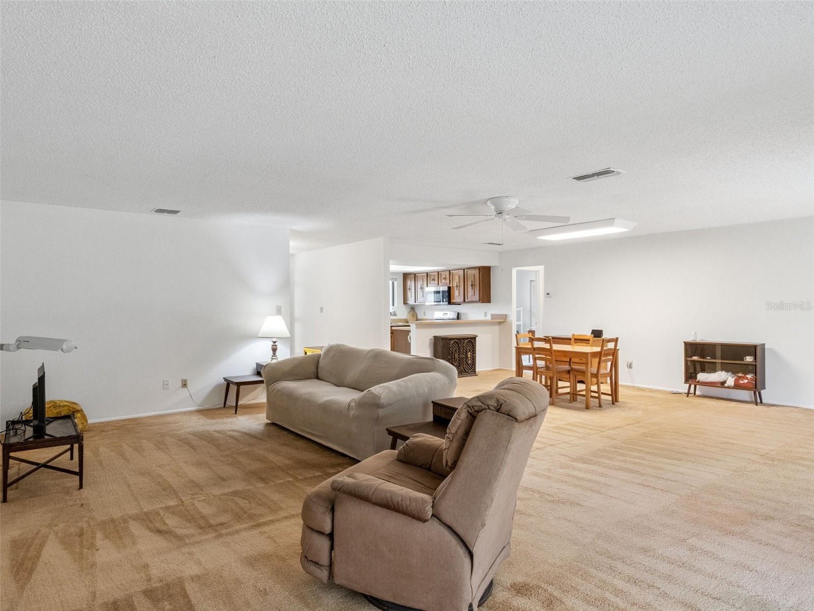 Image 8 of 22 For 10719 Lazy Lake Drive