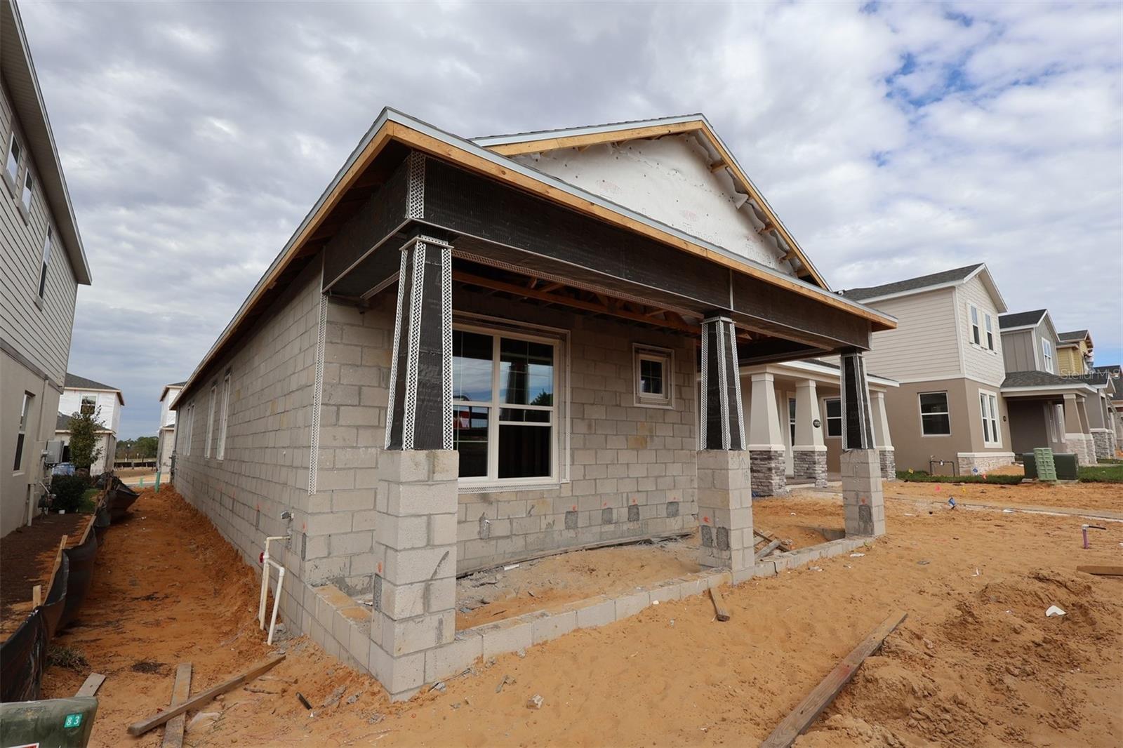 Image 2 of 27 For 17341 Beachgrass Alley