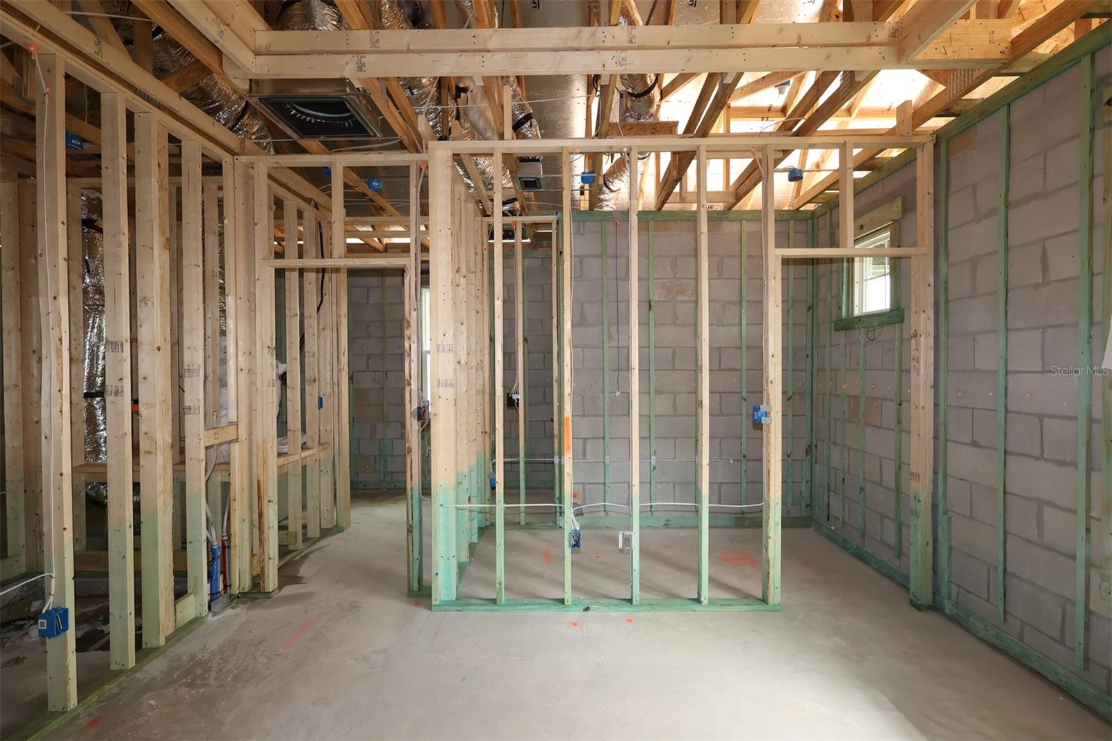 Image 5 of 27 For 17341 Beachgrass Alley