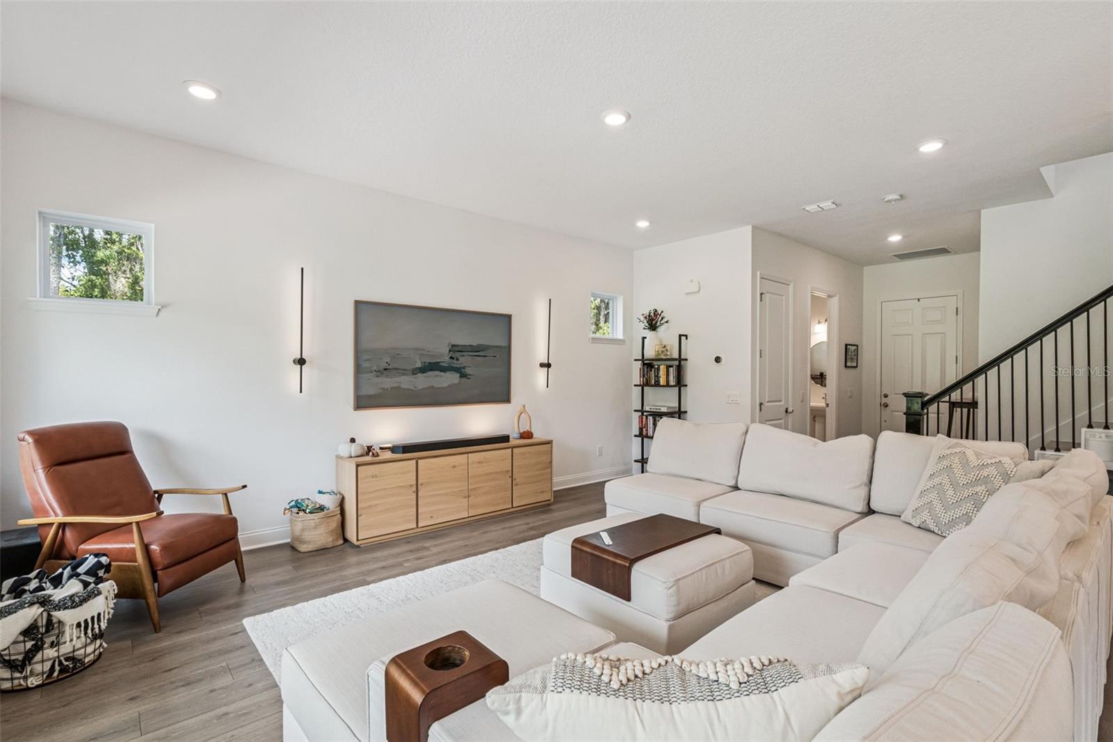 Image 9 of 63 For 534 Wishbone Lane