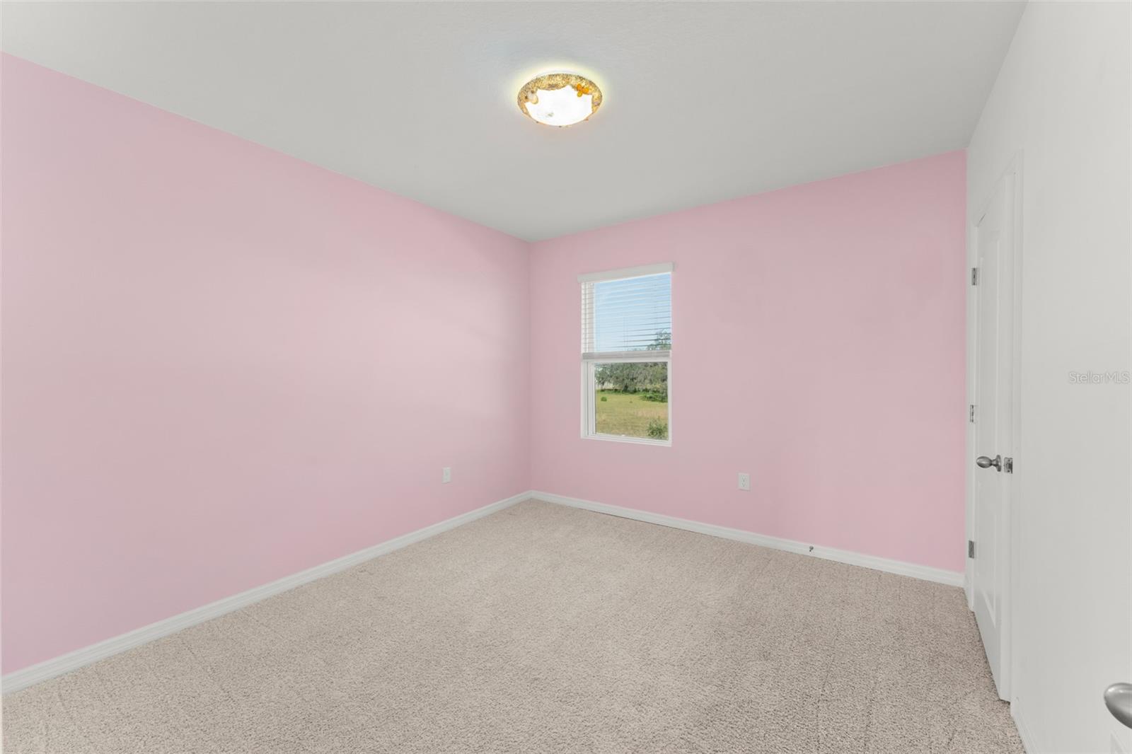 Image 20 of 47 For 540 Boardwalk Avenue