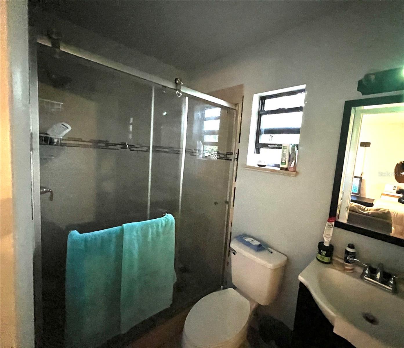 Image 19 of 23 For 503 Apricot Drive