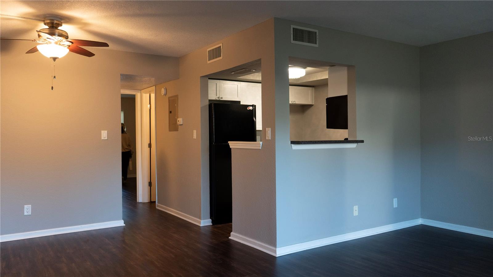 Image 10 of 30 For 151 Lewfield Circle 4