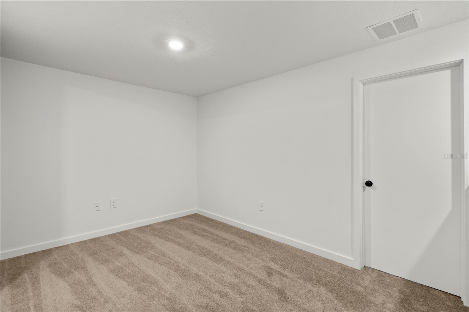 Image 11 of 19 For 3248 Energy Drive