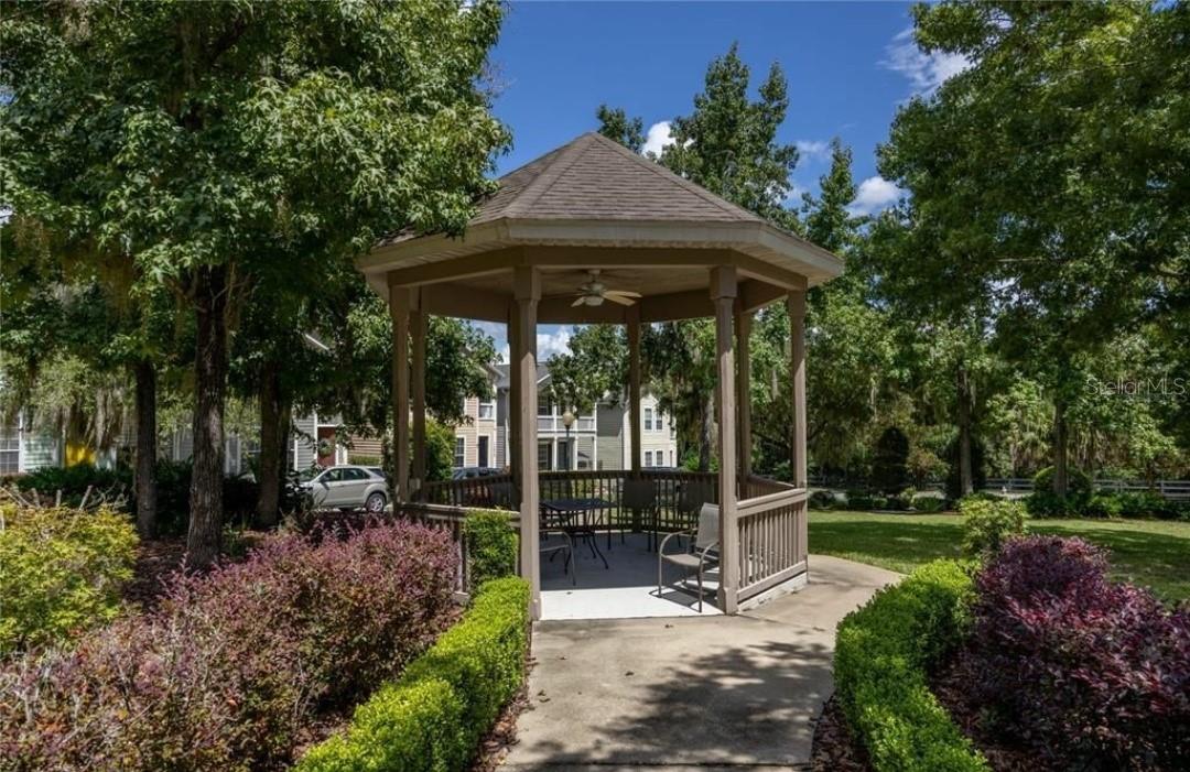 Image 21 of 21 For 11572 18th Place