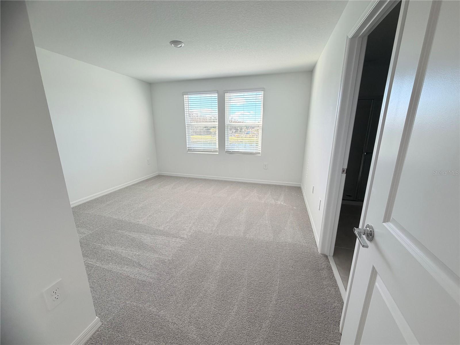 Image 13 of 21 For 2212 Portrait Street