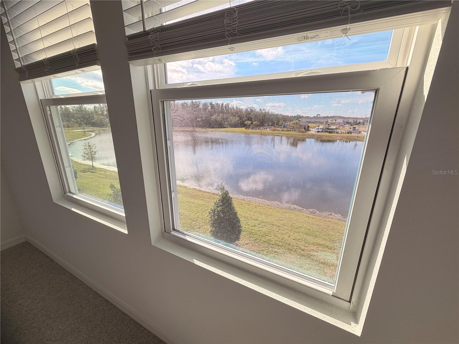 Image 18 of 21 For 2212 Portrait Street