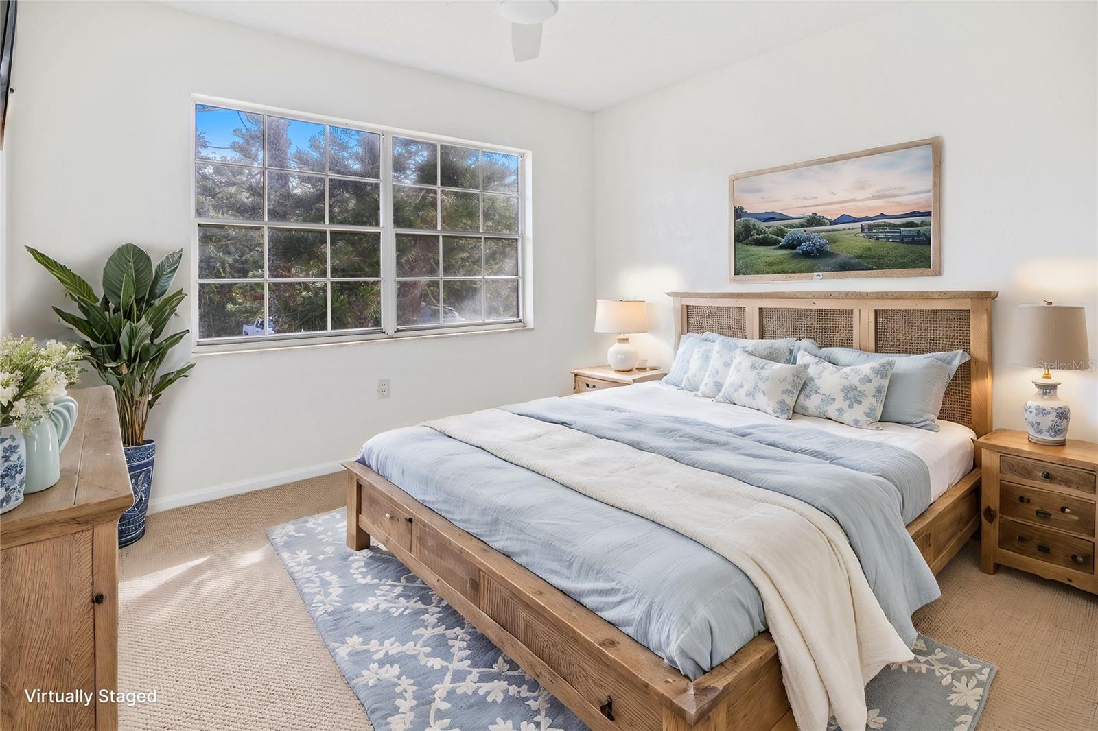 Image 7 of 24 For 3800 Saxon Drive 520