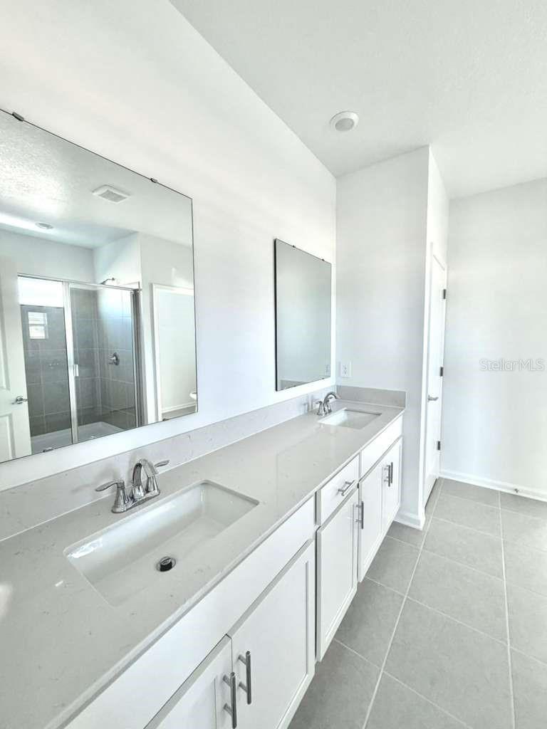 Image 20 of 41 For 5664 Lemon Grass Street