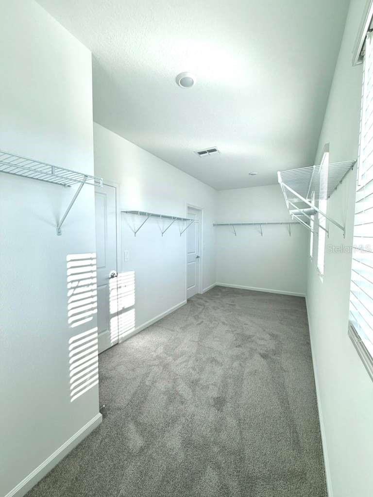 Image 24 of 41 For 5664 Lemon Grass Street