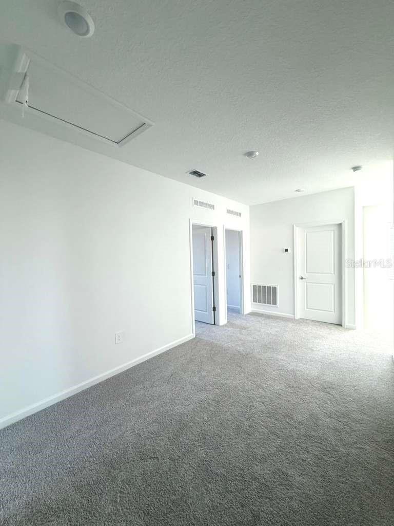 Image 26 of 41 For 5664 Lemon Grass Street