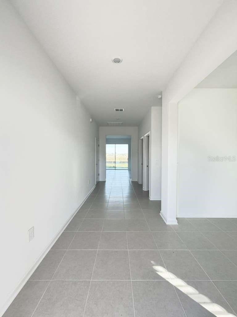 Image 5 of 41 For 5664 Lemon Grass Street