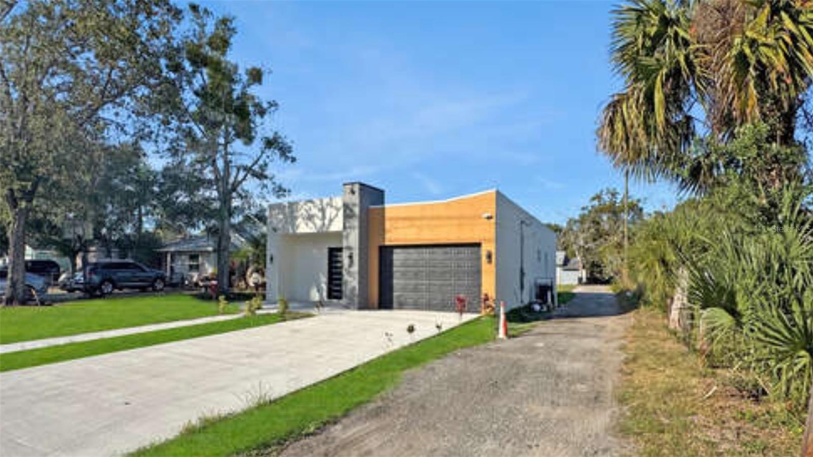 Image 30 of 31 For 27 8th Street