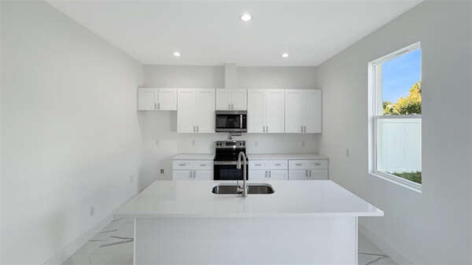 Image 6 of 31 For 27 8th Street