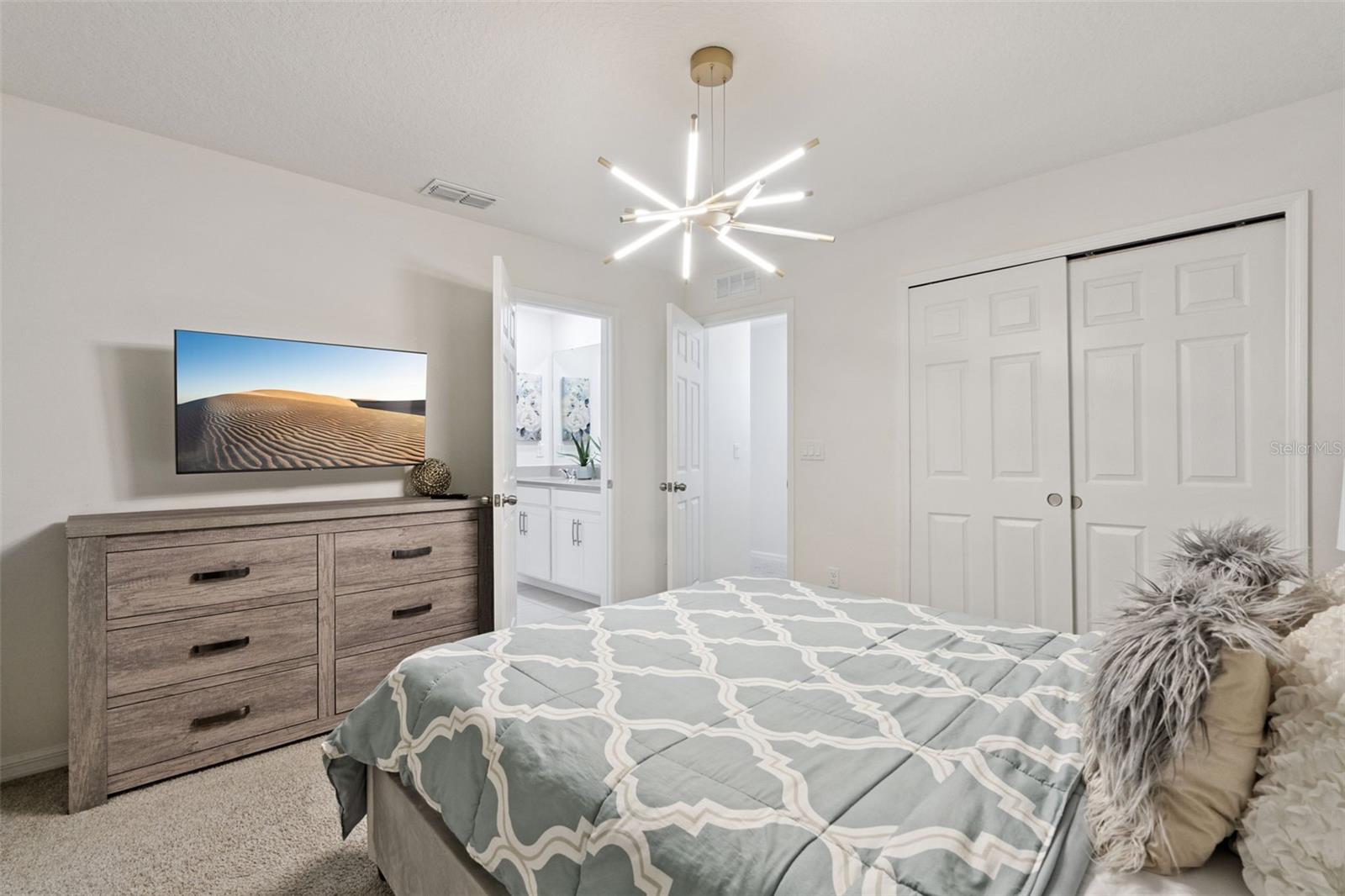 Image 24 of 89 For 2088 Fleming Mist Place