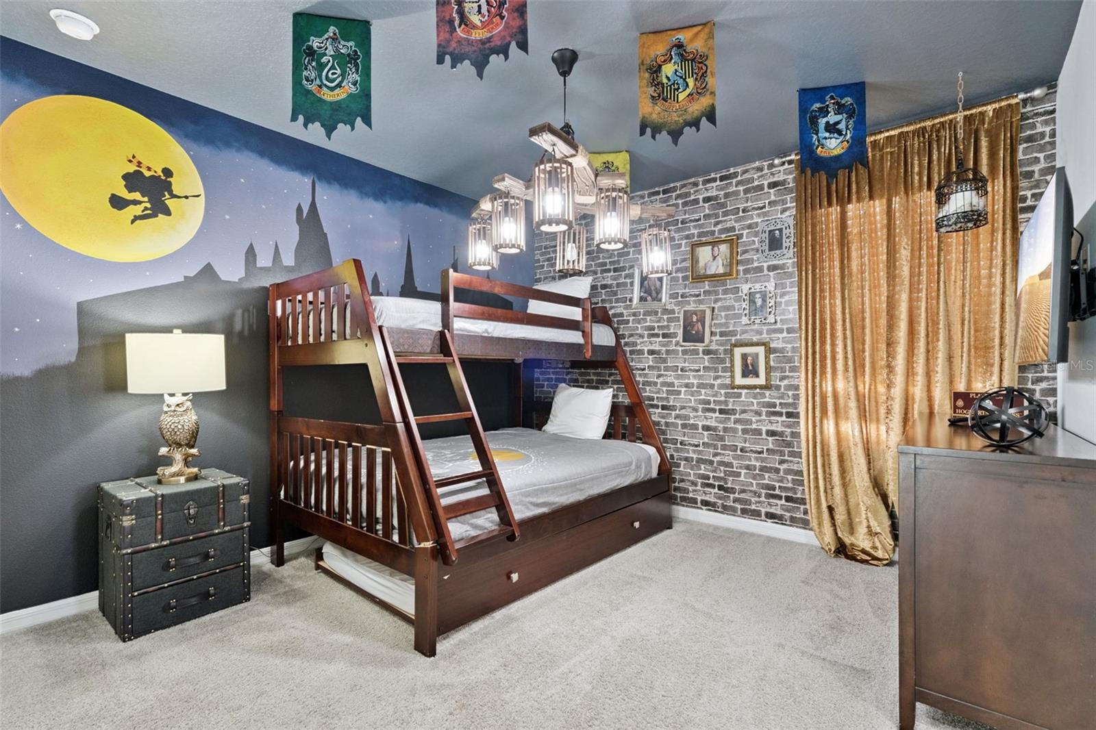 Image 29 of 89 For 2088 Fleming Mist Place