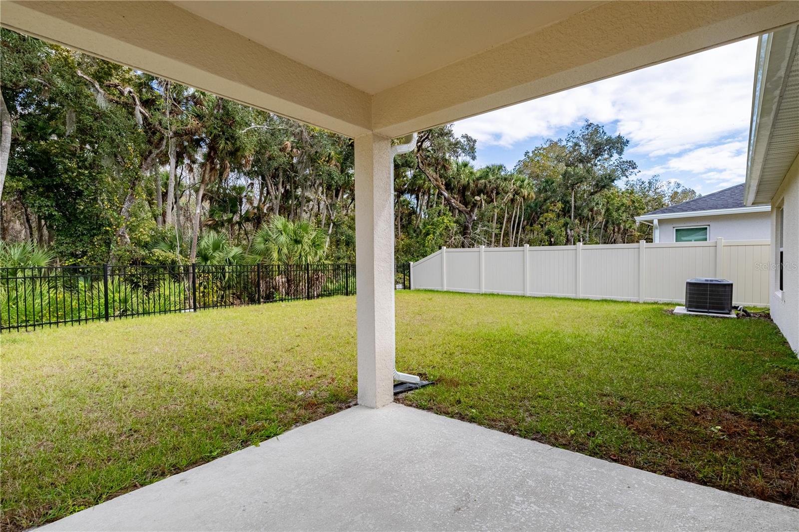 Image 18 of 39 For 8258 Cortese Drive