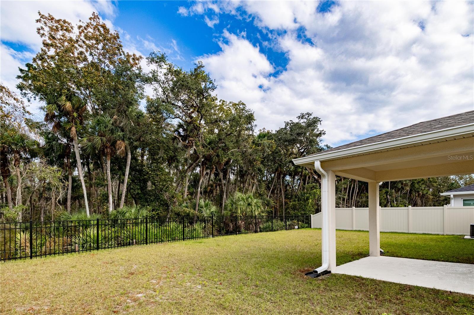 Image 19 of 39 For 8258 Cortese Drive