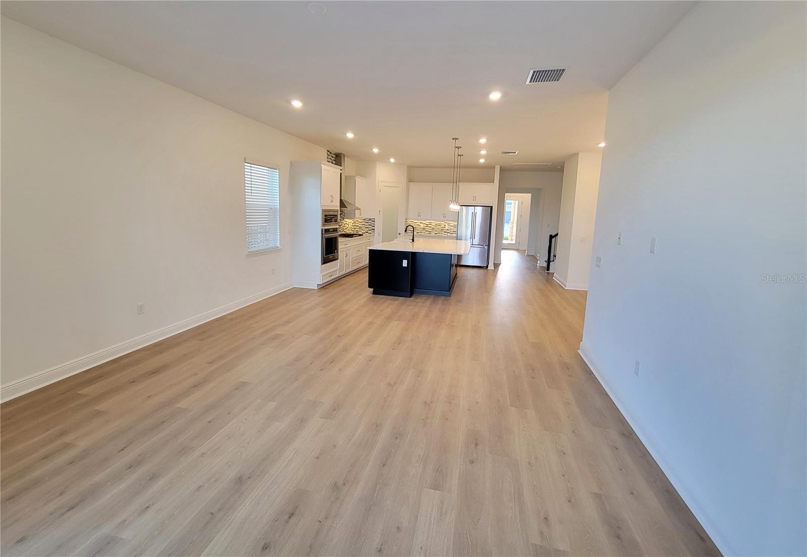 Image 2 of 36 For 15627 Vetta Drive