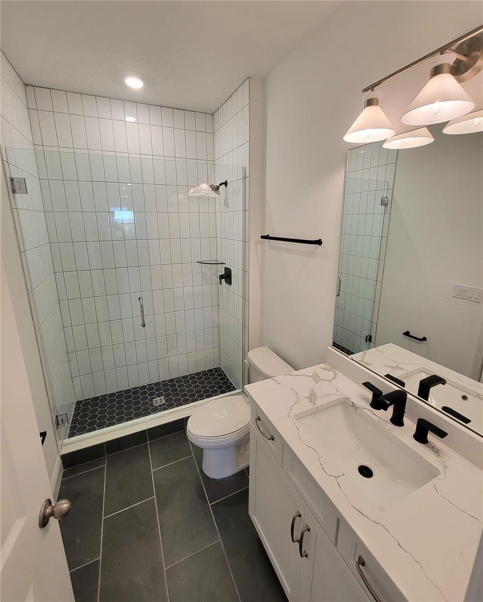 Image 27 of 36 For 15627 Vetta Drive