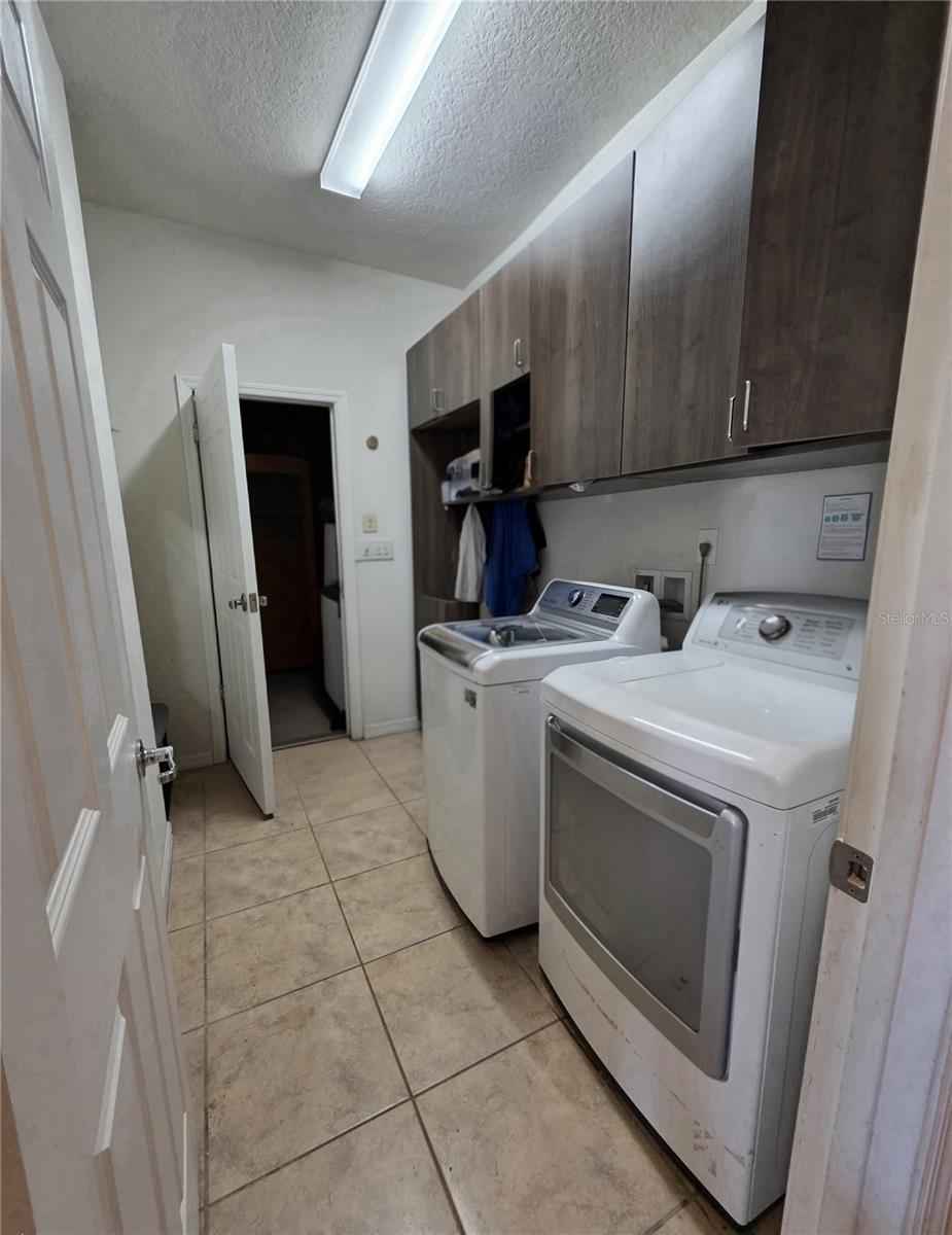 Image 11 of 21 For 8816 Ashland Avenue