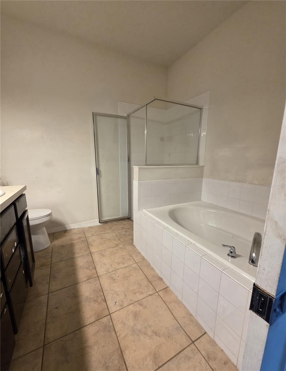 Image 15 of 21 For 8816 Ashland Avenue