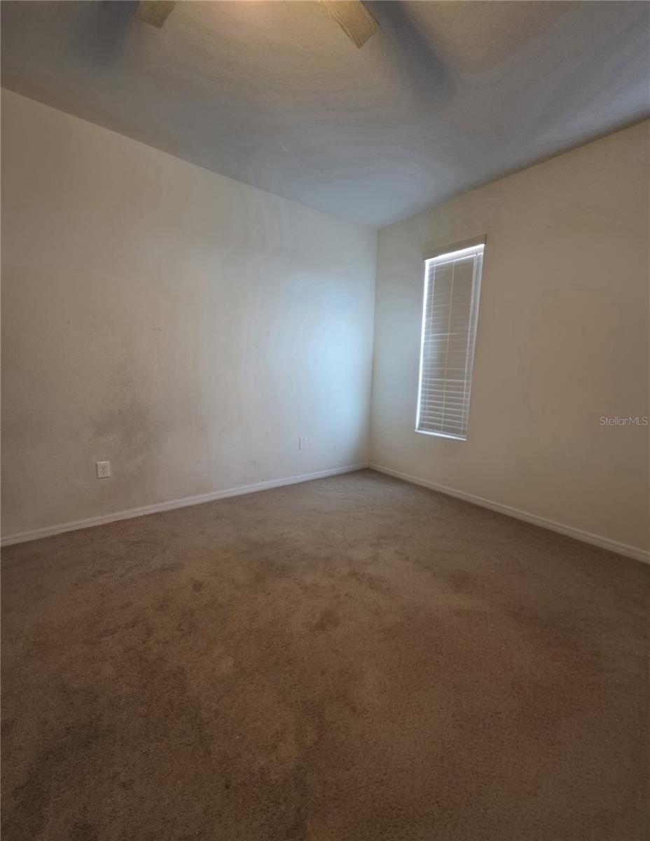 Image 19 of 21 For 8816 Ashland Avenue