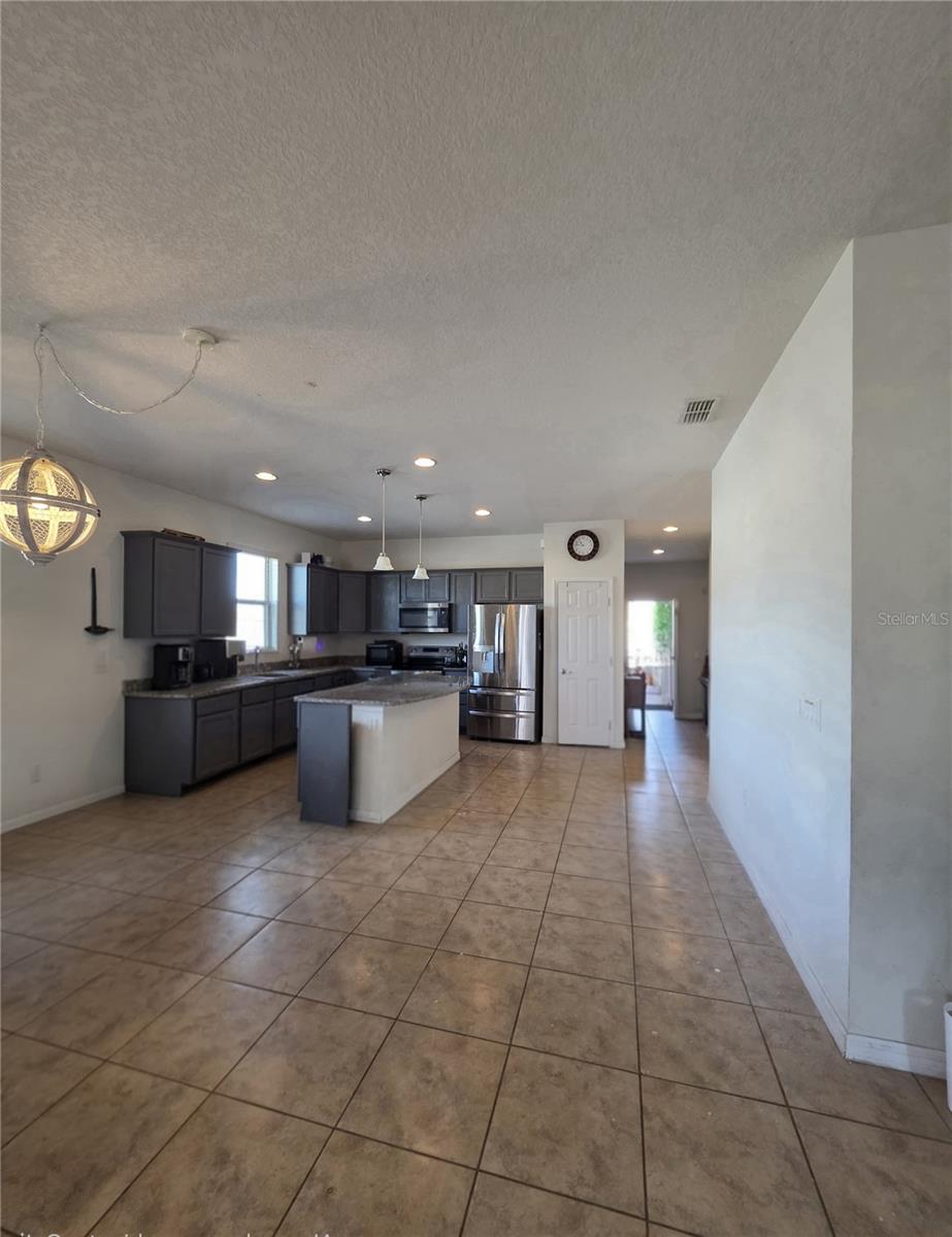 Image 8 of 21 For 8816 Ashland Avenue