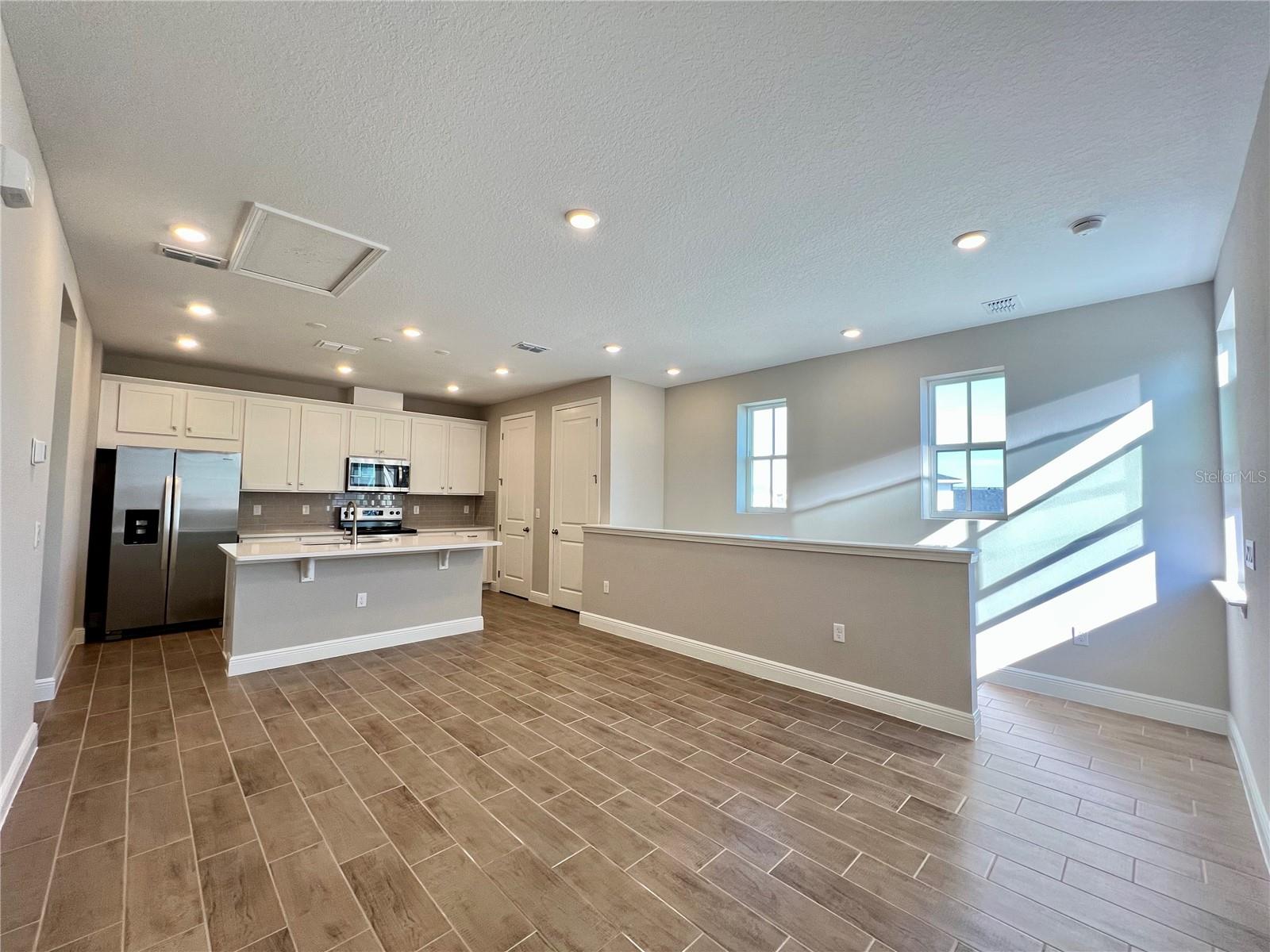 Image 7 of 13 For 10552 Pearson Ave