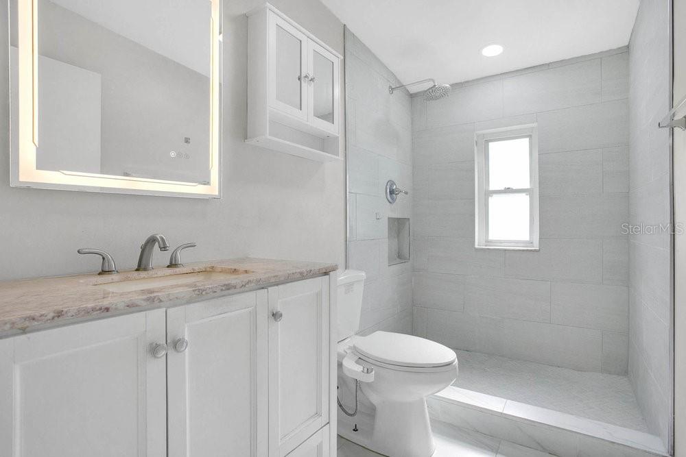 Image 10 of 19 For 10116 Union Park Drive