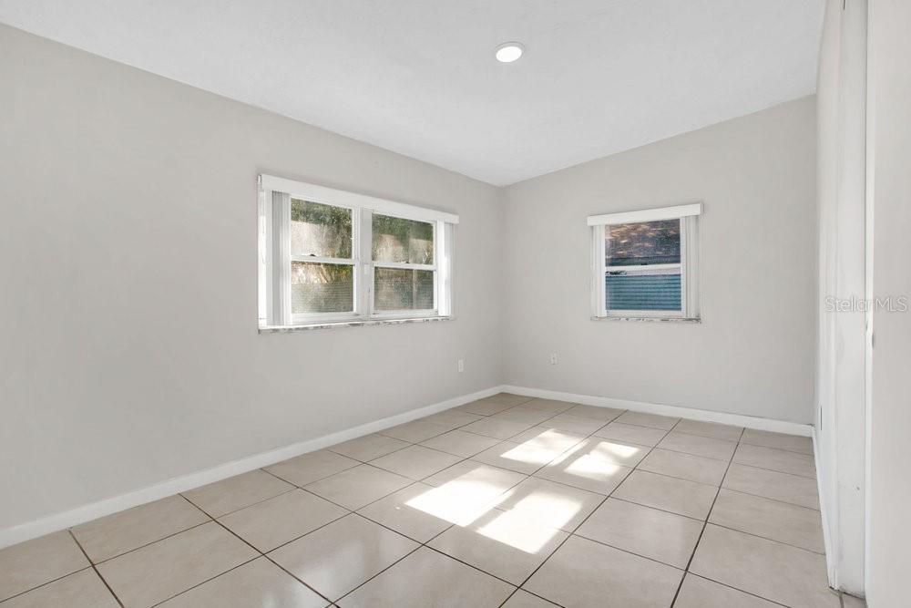 Image 11 of 19 For 10116 Union Park Drive