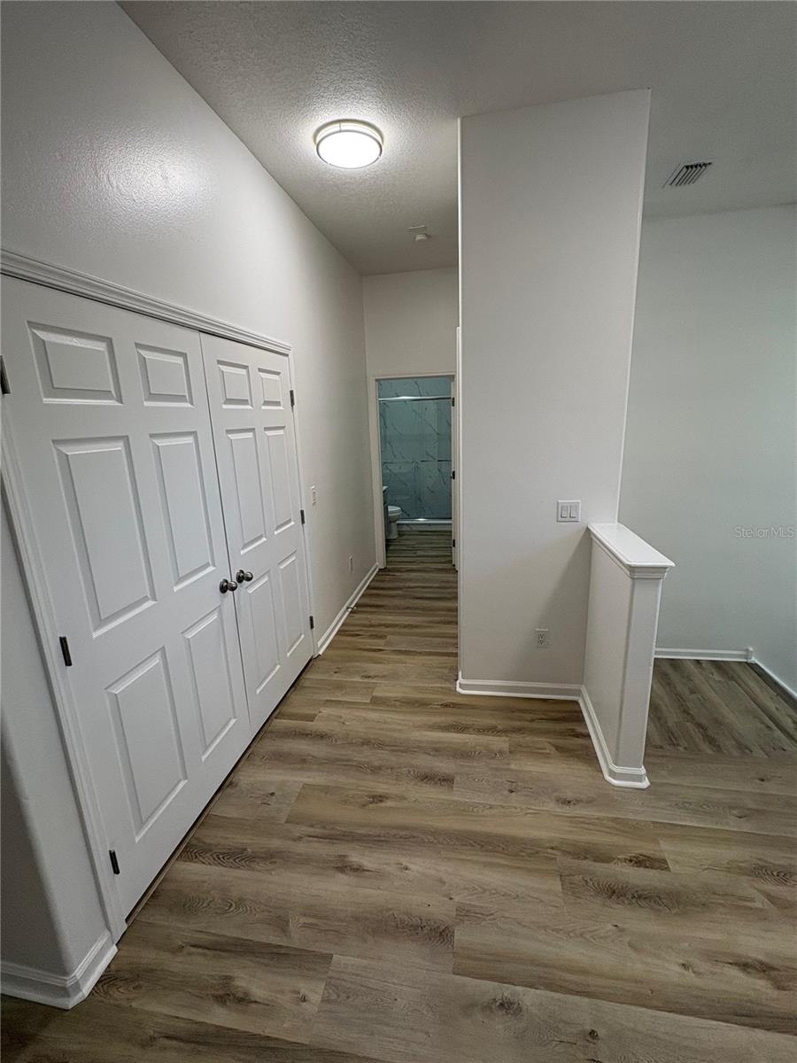 Image 5 of 23 For 7531 Bay Port Road 14