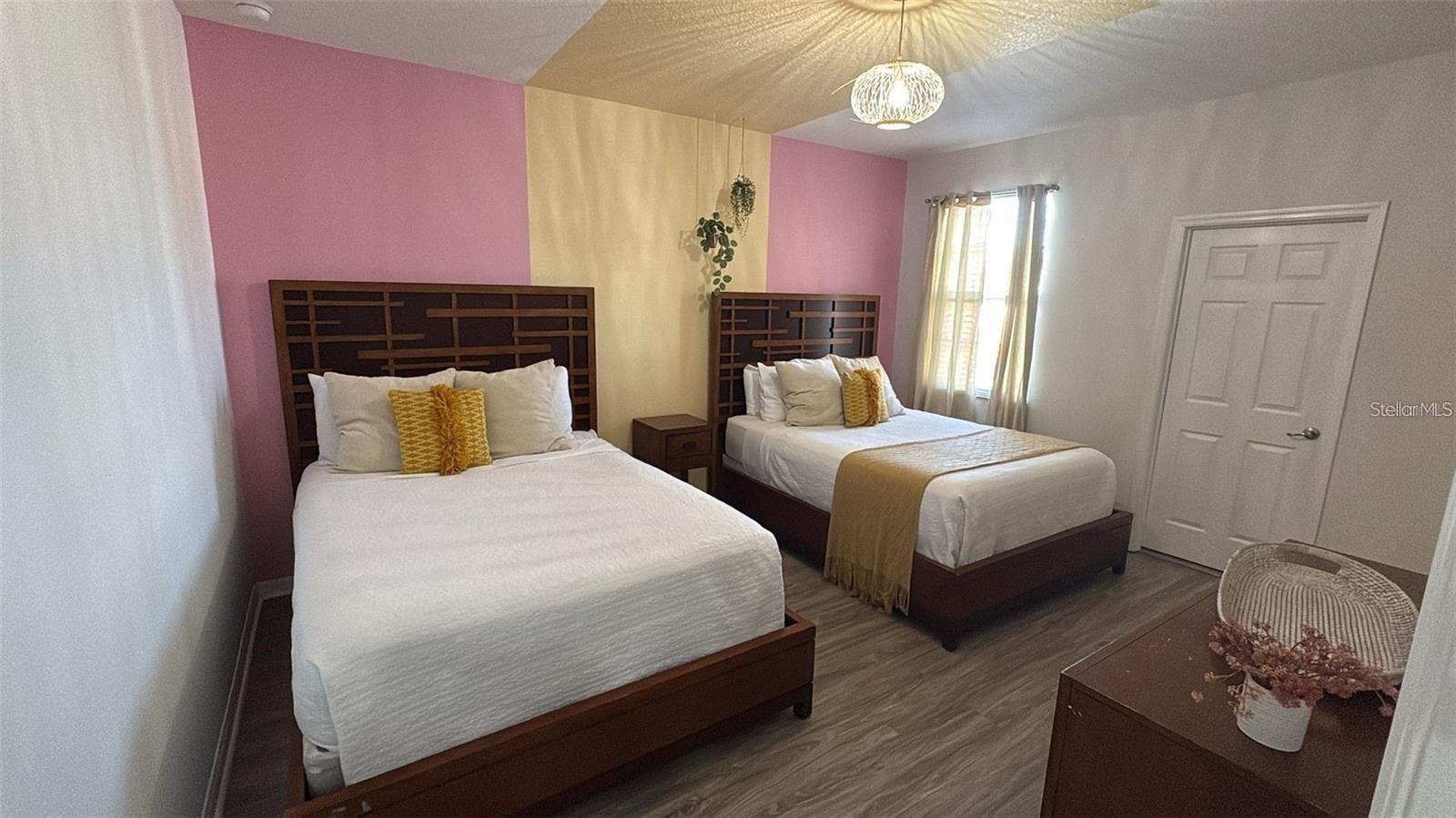 Image 35 of 48 For 4445 Shiva Loop