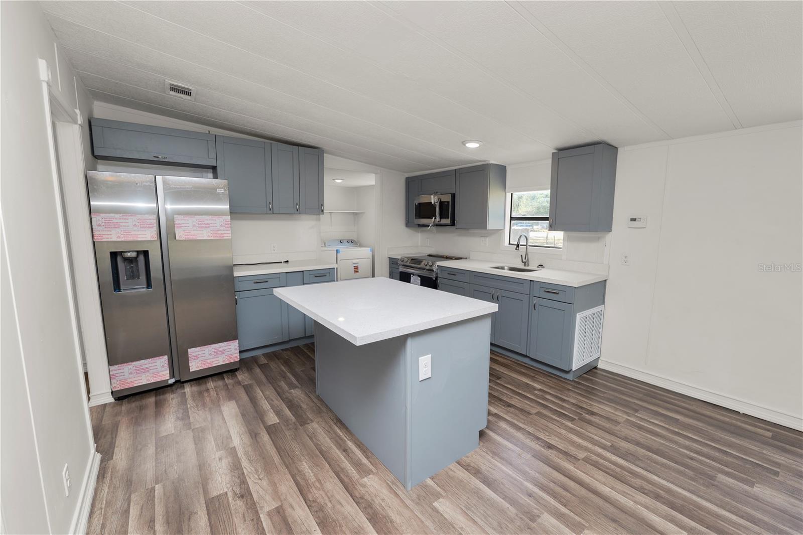 Image 12 of 45 For 10850 Country Haven Drive