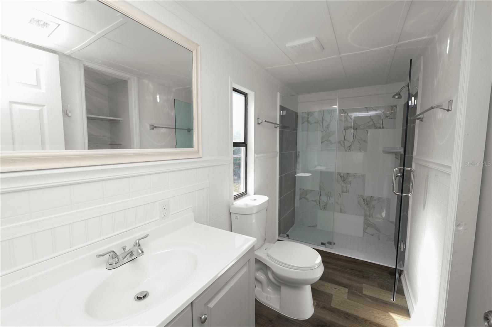 Image 17 of 45 For 10850 Country Haven Drive