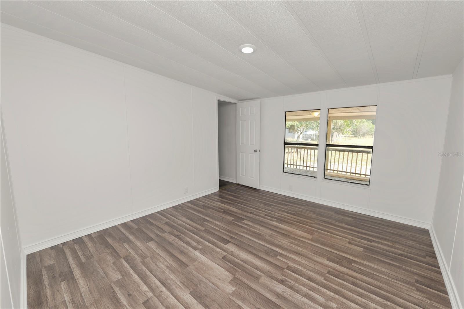 Image 31 of 45 For 10850 Country Haven Drive