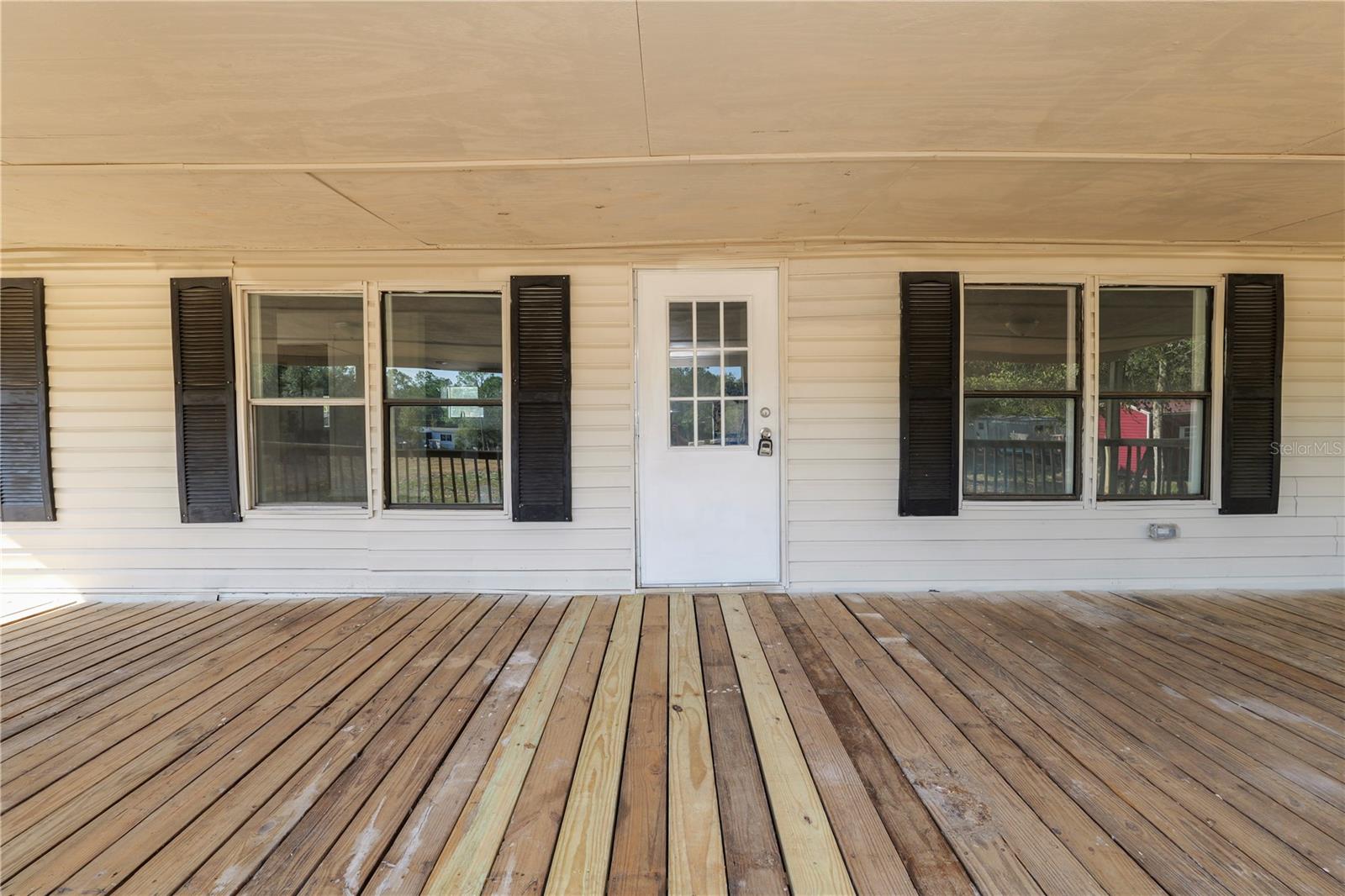 Image 32 of 45 For 10850 Country Haven Drive