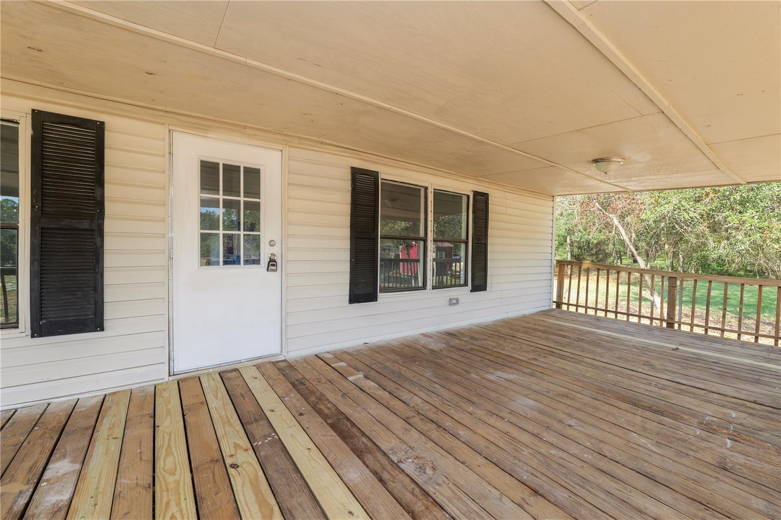 Image 33 of 45 For 10850 Country Haven Drive