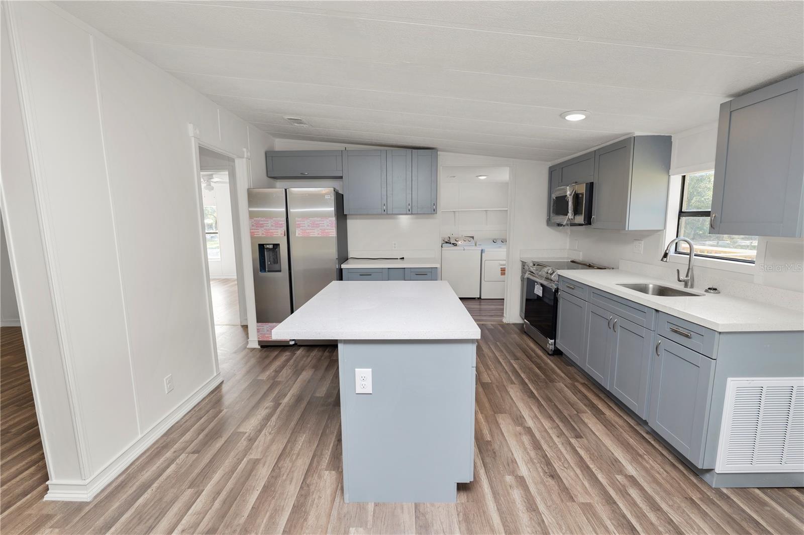 Image 6 of 45 For 10850 Country Haven Drive