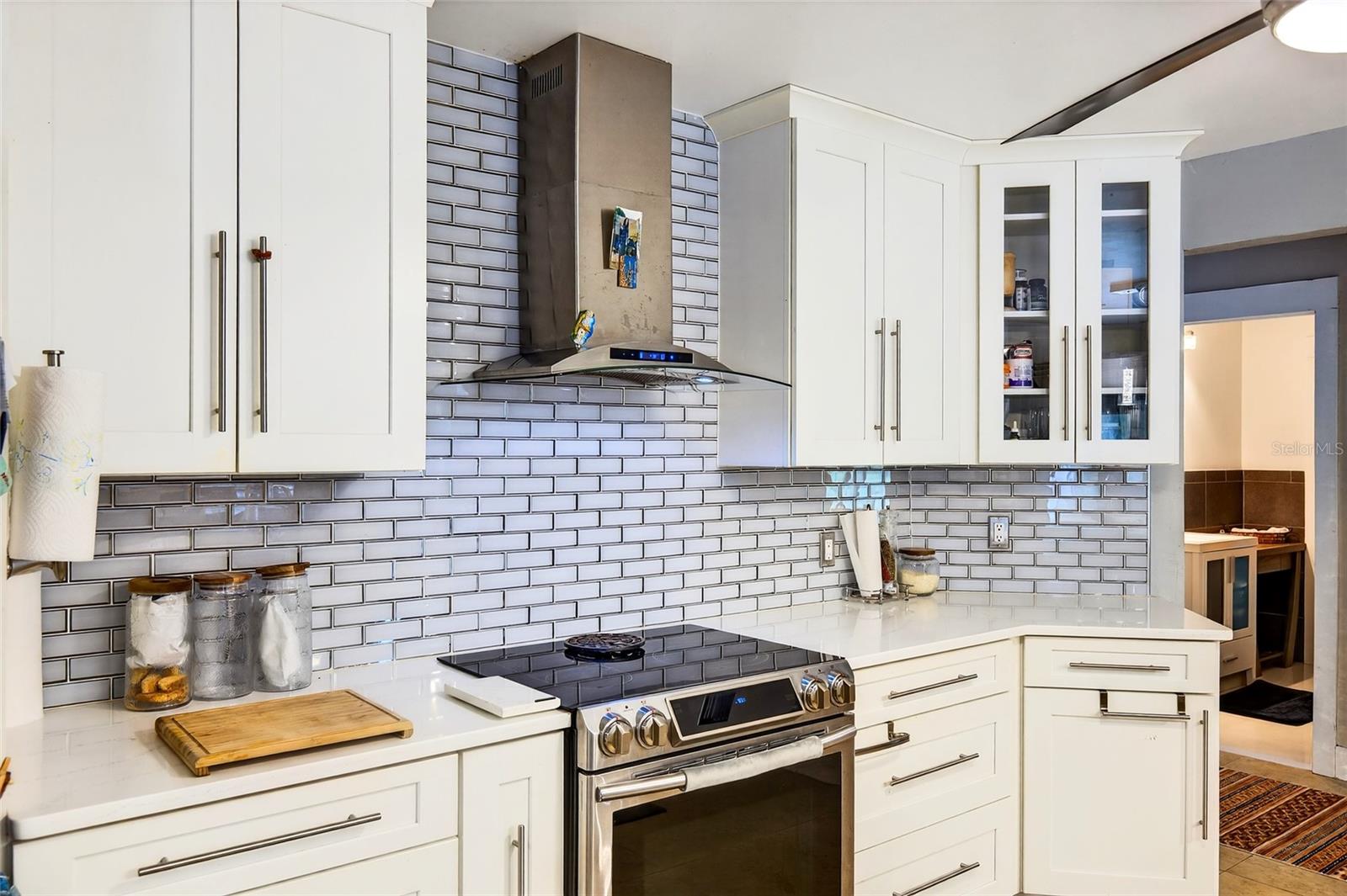 Image 13 of 52 For 11795 Highway 484