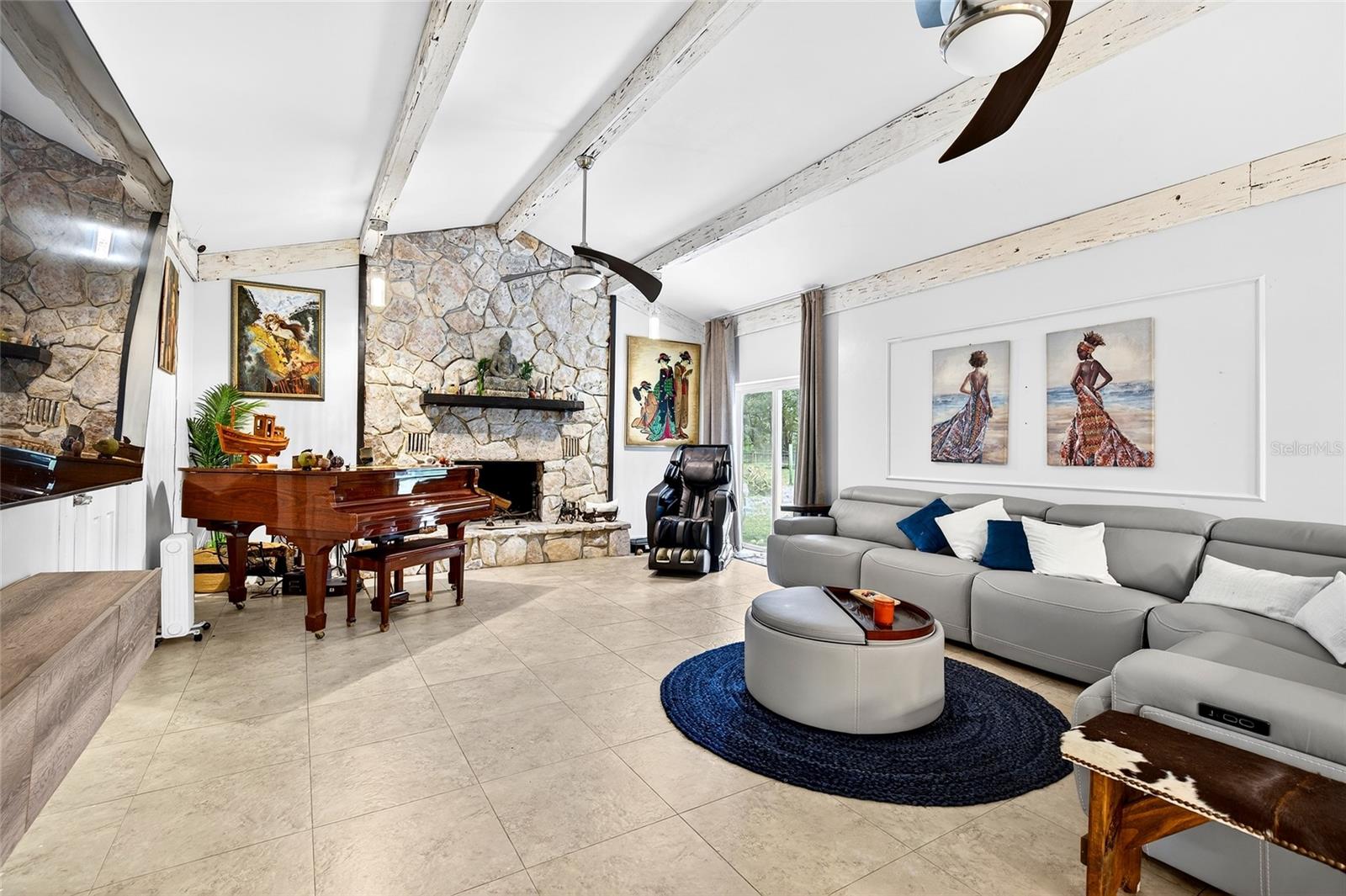 Image 22 of 52 For 11795 Highway 484