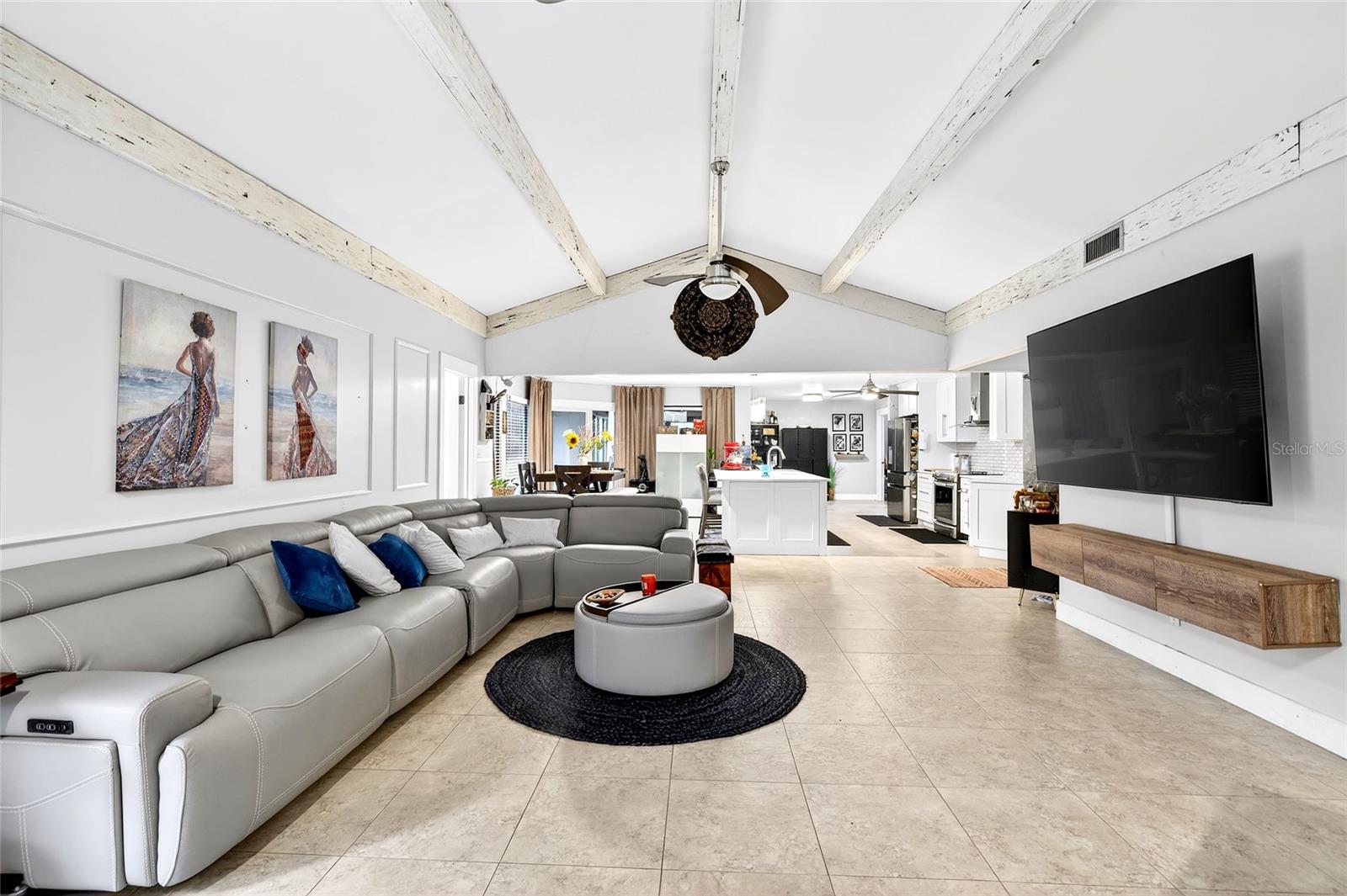 Image 25 of 52 For 11795 Highway 484