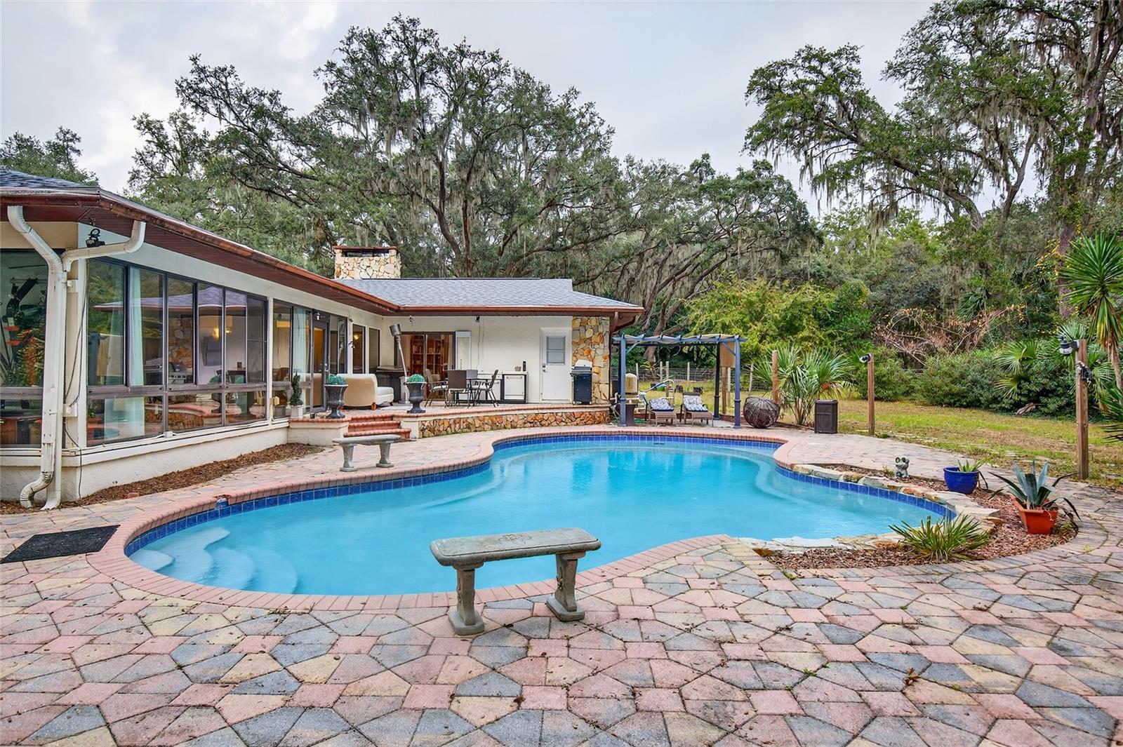 Image 41 of 52 For 11795 Highway 484