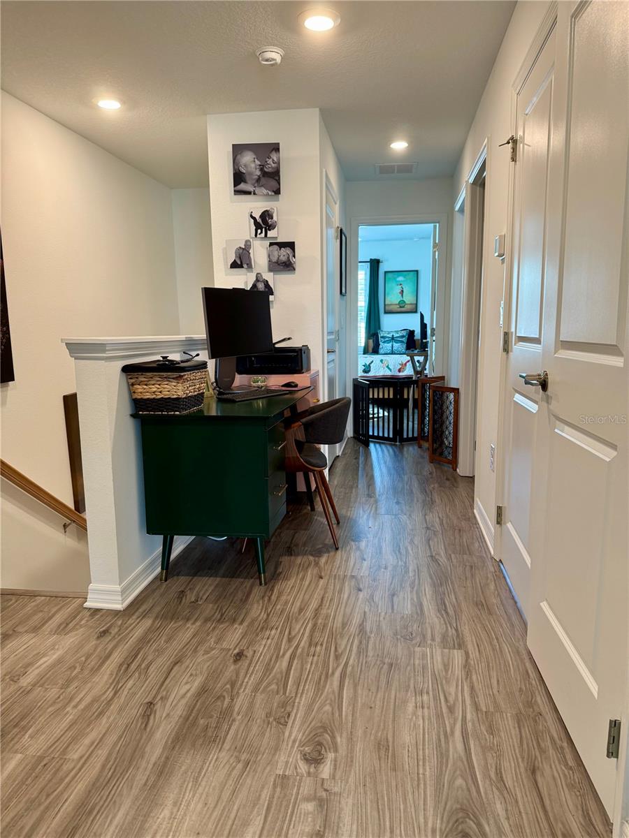 Image 12 of 22 For 342 River Front Way