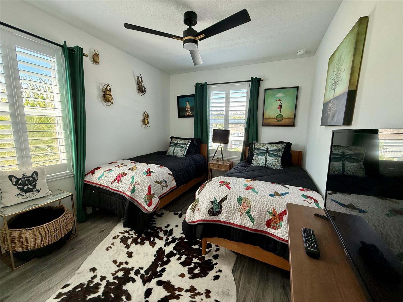 Image 19 of 22 For 342 River Front Way